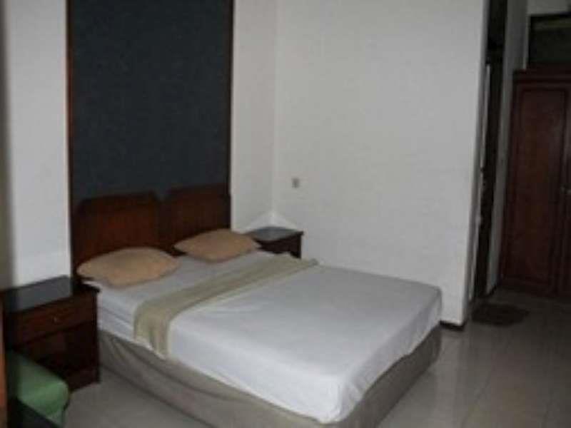 Edelweis Hotel Bandung Dış mekan fotoğraf